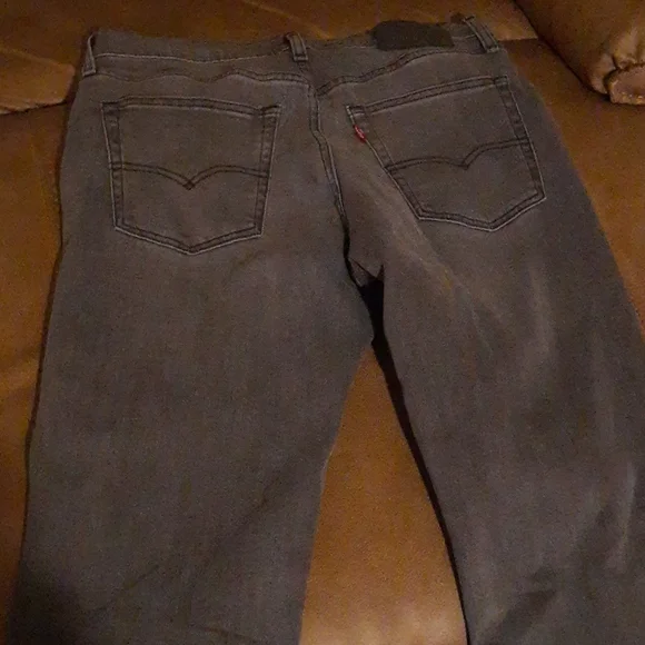 Levi Men's Jeans - Picture 3 of 4
